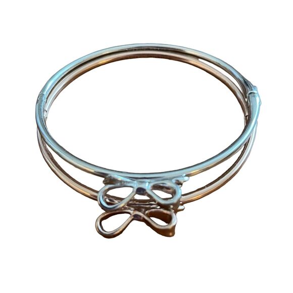 Kate Spade New York Set of 2 Slim Bow Bangle Bracelets Hinge Two Tone - Picture 1 of 5
